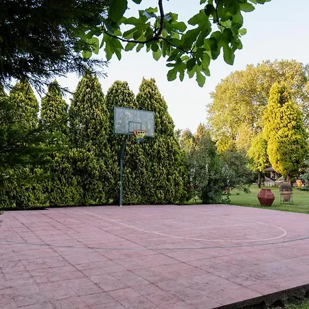 Sjemenka Houses فيلة