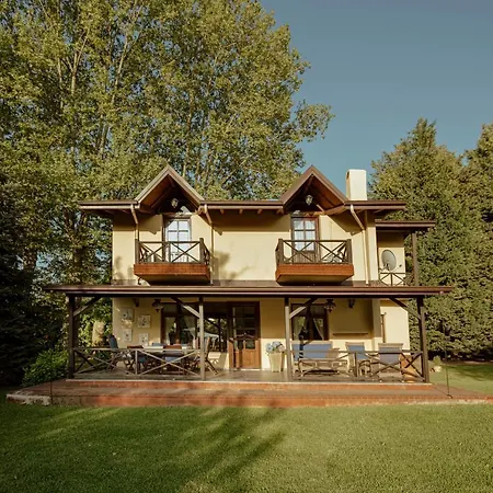 Sjemenka Houses Arifiye